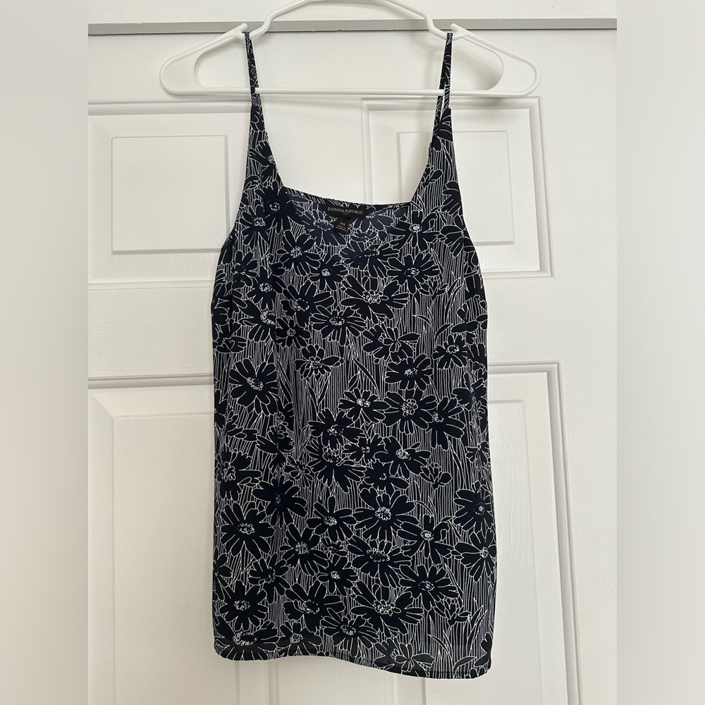 Banana Republic - Blouse Top - Women’s XS